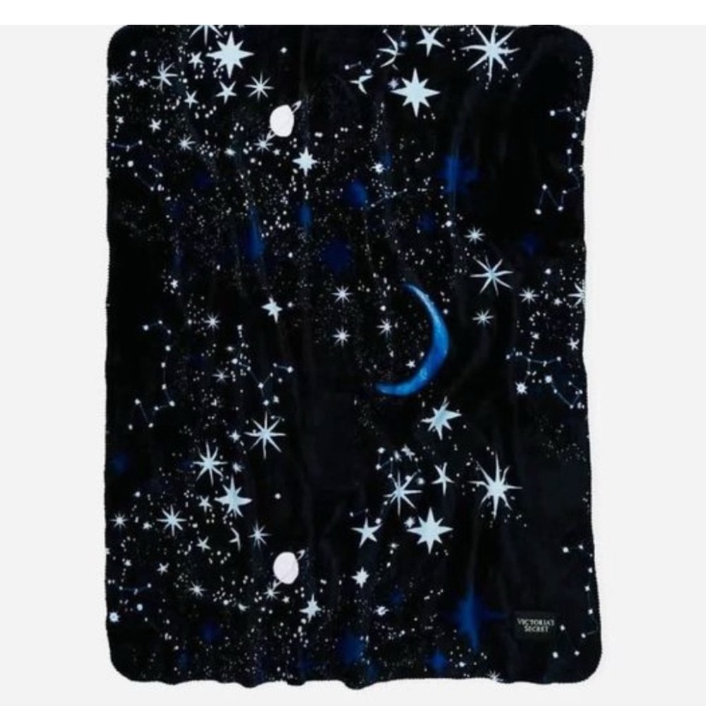 Victoria Secret Plush Fleece Blanket Celestial‎ 50 X 60 Inches